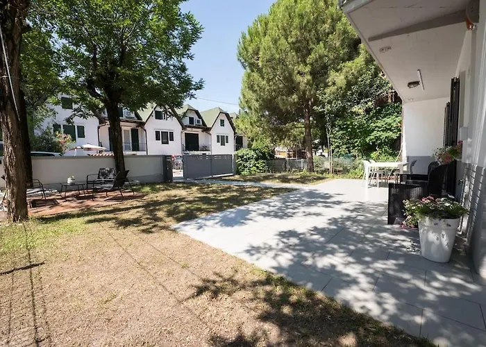 Halaveli Home