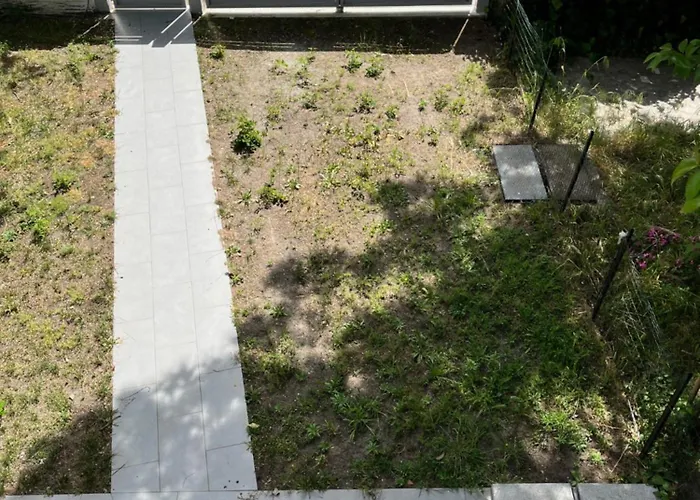 Halaveli Home